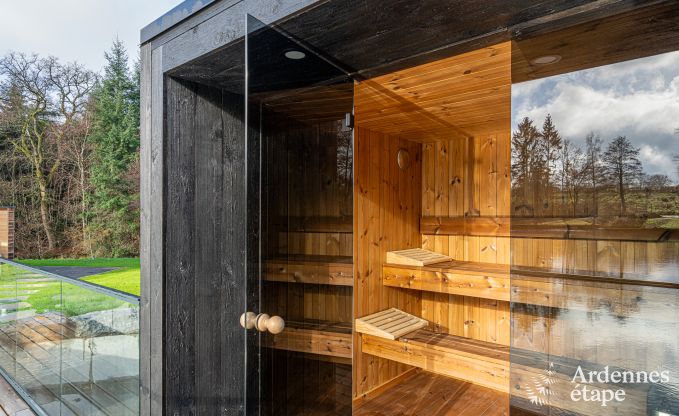 Chalet de luxe � Brognon pour 20 personnes avec piscine ext�rieure chauff�e, jacuzzi ext�rieur et sauna au bord du lac