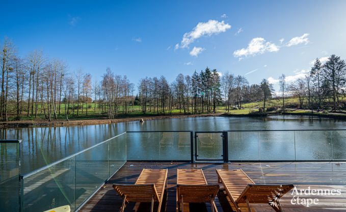 Chalet de luxe � Brognon pour 20 personnes avec piscine ext�rieure chauff�e, jacuzzi ext�rieur et sauna au bord du lac