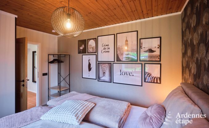 Chalet convivial  Burg-Reuland : maison de vacances parfaite pour 6 personnes avec sauna et jardin priv dans les Cantons de l'Est