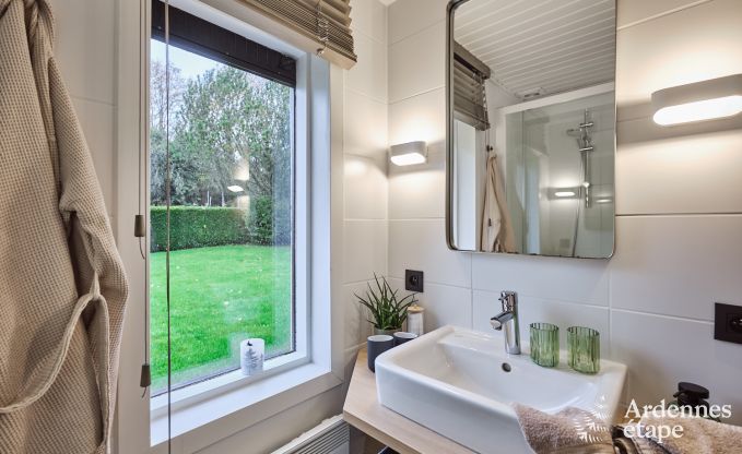 Chalet convivial  Burg-Reuland : maison de vacances parfaite pour 6 personnes avec sauna et jardin priv dans les Cantons de l'Est