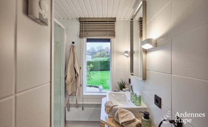 Chalet convivial  Burg-Reuland : maison de vacances parfaite pour 6 personnes avec sauna et jardin priv dans les Cantons de l'Est