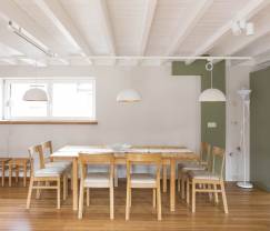 Appartement de vacances spacieux pour 12 personnes avec 5 chambres et jardin privé et wellness partagé à Butgenbach