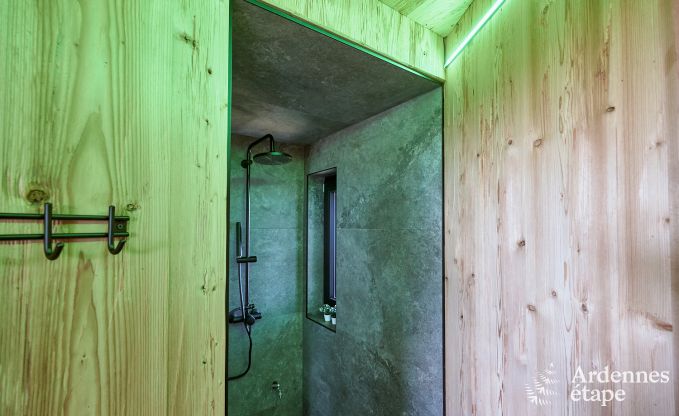 Maison de vacances de luxe  Butgenbach : chteau d'eau avec sauna, jacuzzi et vue panoramique pour 6 personnes