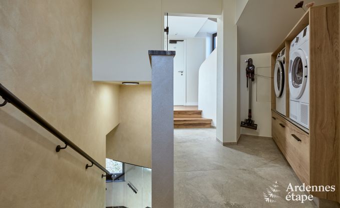 Maison de vacances de luxe  Butgenbach : chteau d'eau avec sauna, jacuzzi et vue panoramique pour 6 personnes