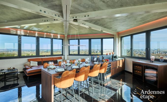 Maison de vacances de luxe � Butgenbach : ch�teau d'eau avec sauna, jacuzzi et vue panoramique pour 6 personnes