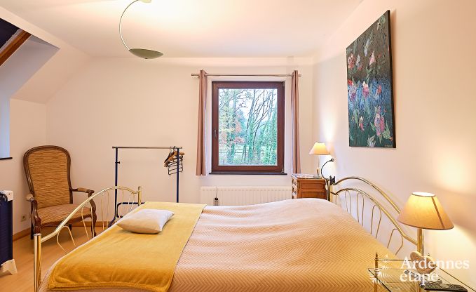 Grande maison de vacances � Charleville pour 15 personnes avec 7 chambres, sauna, poele � pellets et terrasse priv�e au bord de l'eau