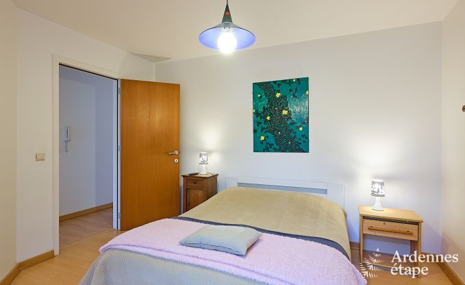 Grande maison de vacances � Charleville pour 15 personnes avec 7 chambres, sauna, poele � pellets et terrasse priv�e au bord de l'eau