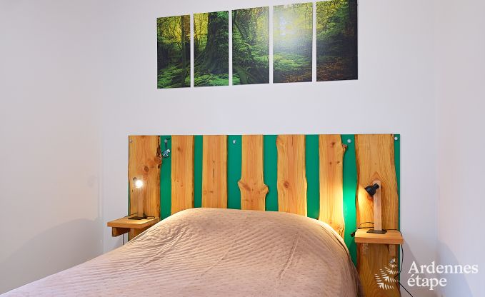 Grande maison de vacances � Charleville pour 15 personnes avec 7 chambres, sauna, poele � pellets et terrasse priv�e au bord de l'eau