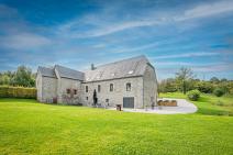 Ancien Moulin  Chimay pour votre sjour avec Ardennes-Etape