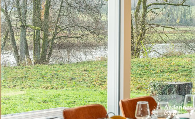 Charmant chalet pour 5 sur la rive de la Semois  Chiny, Gaume