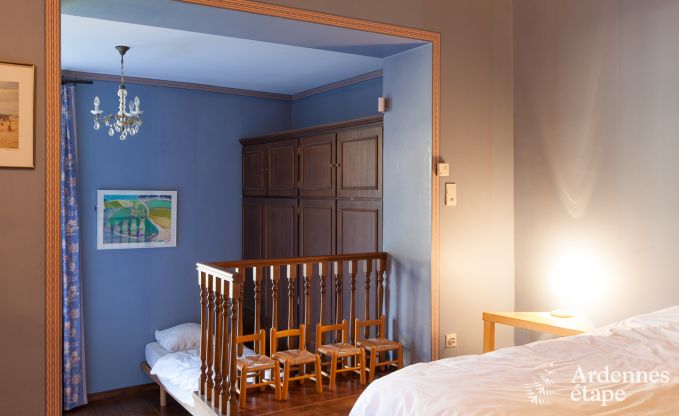 Chteau  Ciney pour 31 personnes en Ardenne