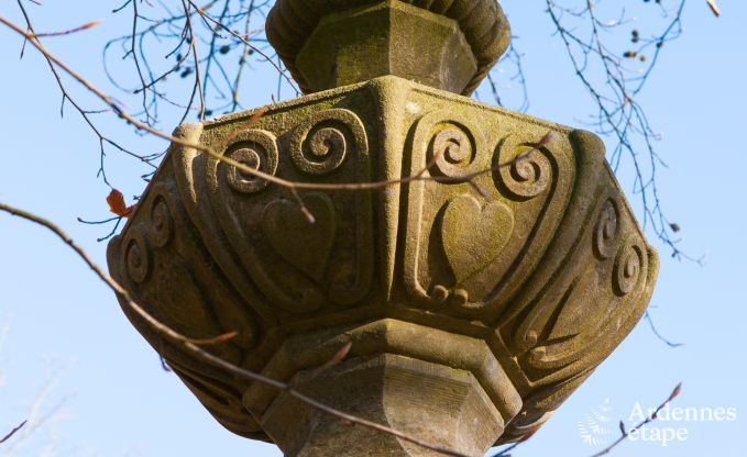 Chteau  Ciney pour 31 personnes en Ardenne