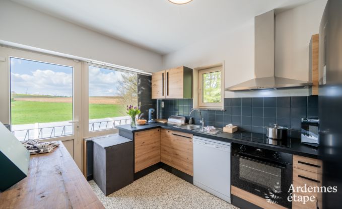 Maison de vacances de luxe  Ciney : maison pour 8 personnes avec piscine intrieure, sauna et jardin priv