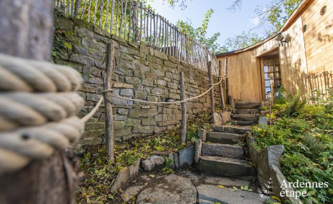 G�te insolite � Comblain-au-Pont pour 2 personnes en Ardenne