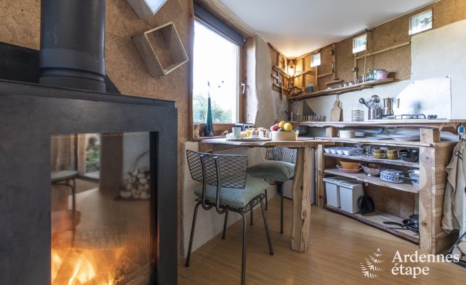 G�te insolite � Comblain-au-Pont pour 2 personnes en Ardenne