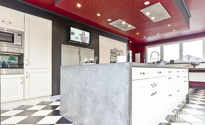 Villa de Luxe � Coo pour 26 personnes en Ardenne