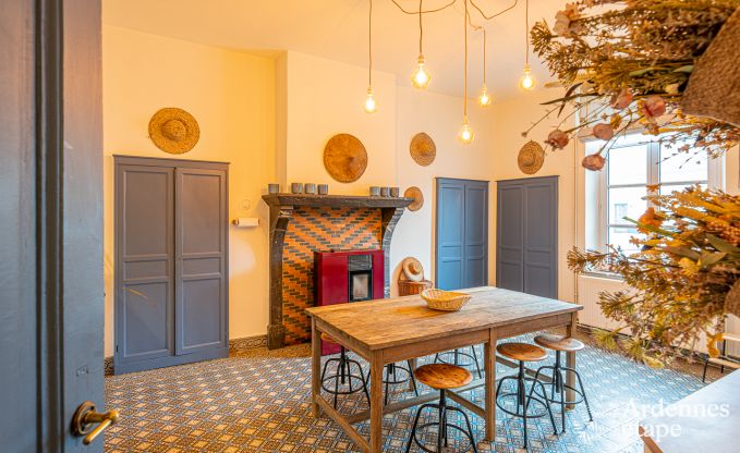 Maison de vacances  Couvin pour 9 personnes en Ardenne