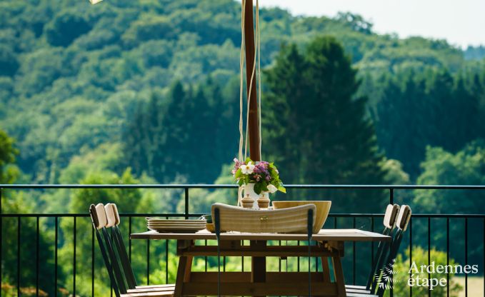 Maison de vacances  Couvin pour 10 personnes en Ardenne