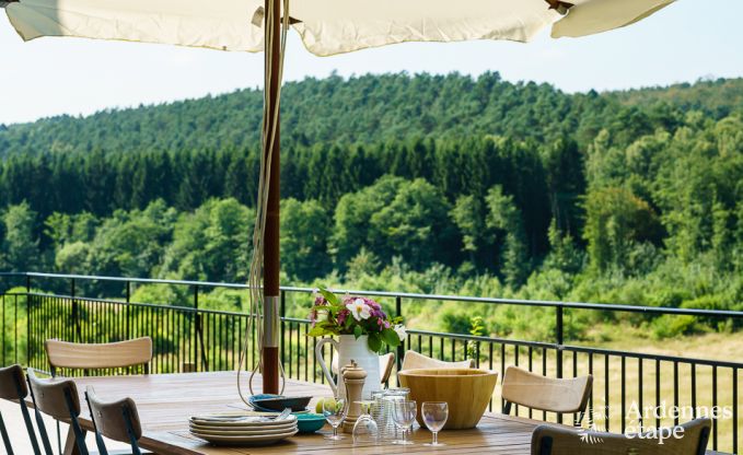 Maison de vacances  Couvin pour 10 personnes en Ardenne