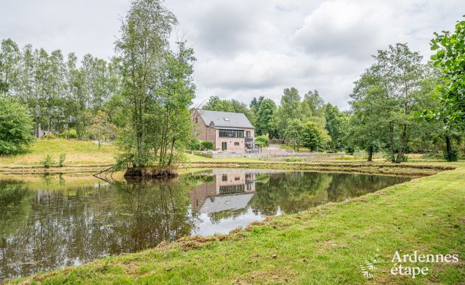 Maison de vacances avec piscine et tang de pche  Couvin, Ardenne