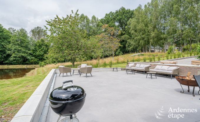 Maison de vacances avec piscine et tang de pche  Couvin, Ardenne