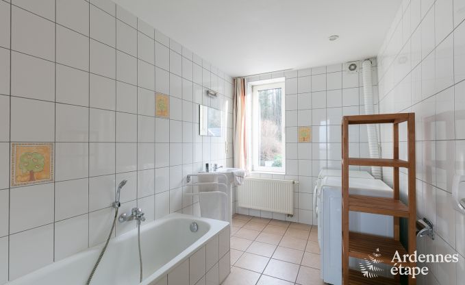 Maison de vacances  Dalhem pour 15 personnes en Ardenne