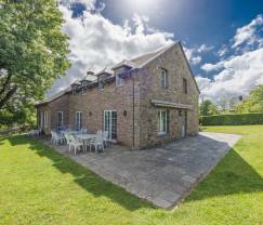 Maison de vacances à Daverdisse pour 13/14 personnes en Ardenne