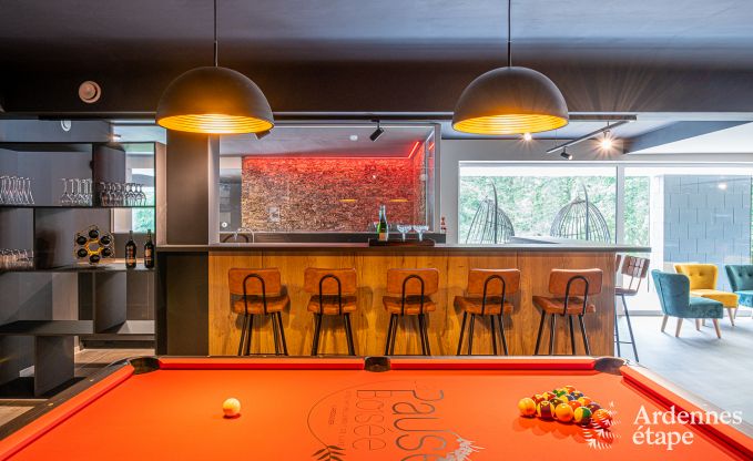 Villa de luxe Daverdisse, 10 chambres, 9 salles de bains, piscine, jacuzzi, sauna, salle de jeux, proche fort et rivire