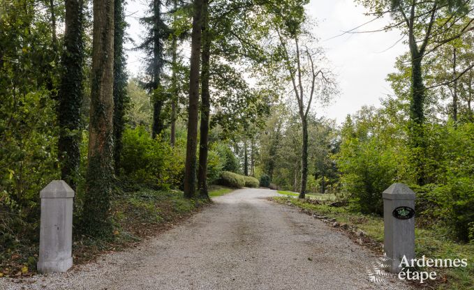 Gite de charme  Dinant pour 12 personnes en Ardenne