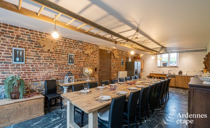 Maison de vacances � Dinant pour 15 personnes en Ardenne