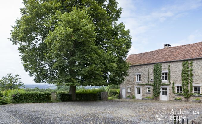 Maison de vacances � Dinant pour 14 personnes en Ardenne