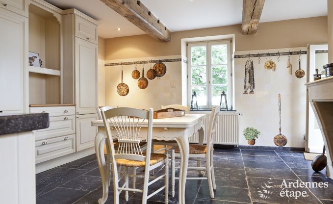 Maison de vacances � Dinant pour 14 personnes en Ardenne