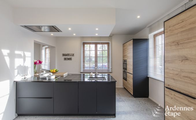 Villa de Luxe  Dinant pour 14 personnes en Ardenne