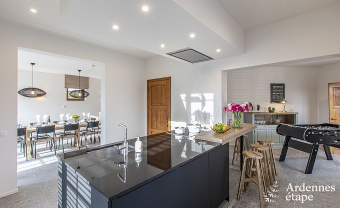 Villa de Luxe  Dinant pour 14 personnes en Ardenne