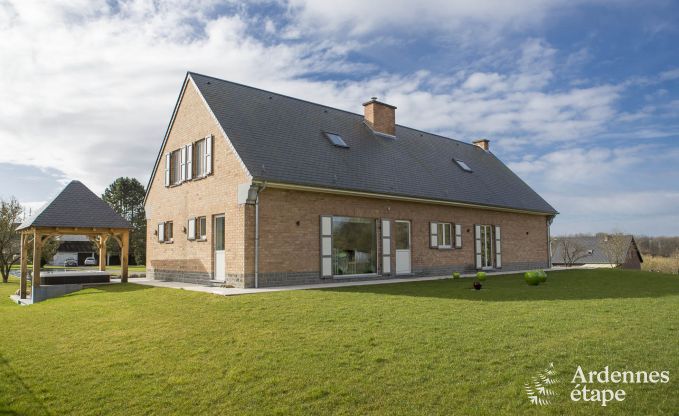 Villa de Luxe  Doische pour 9 personnes en Ardenne