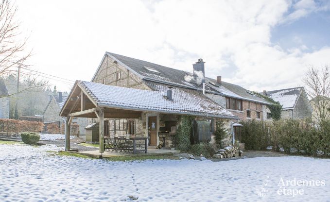 Maison de vacances typique des Ardennes au charme intemporel à Durbuy