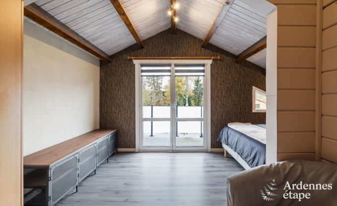 Grande maison de vacances prs de Durbuy pour 9 personnes avec jacuzzi couvert, jardin cltur et espace de jeux