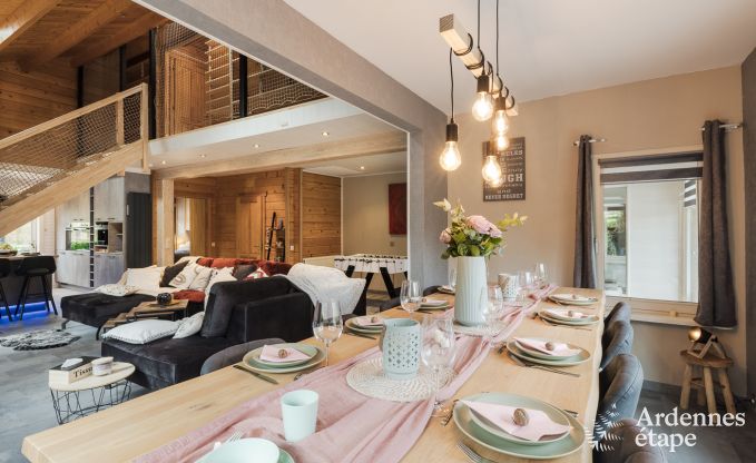 Grande maison de vacances prs de Durbuy pour 9 personnes avec jacuzzi couvert, jardin cltur et espace de jeux