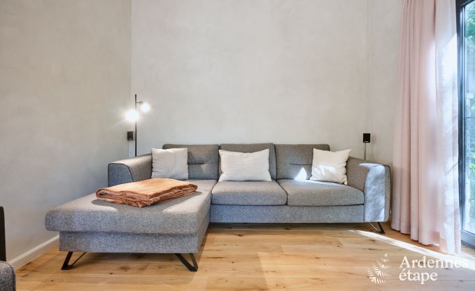 Chalet spacieux pour 8 personnes avec sauna dans les bois autour de Durbuy