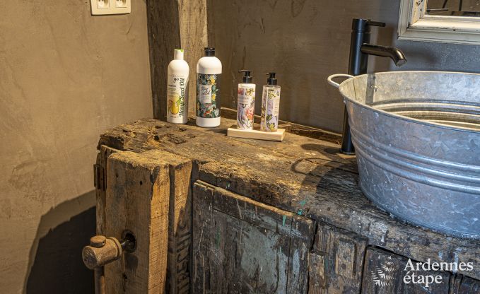 Sjour unique pour 2 personnes  Durbuy avec pole  pellets, barbecue et jardin priv