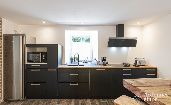 Maison de vacances  Durbuy pour 14 personnes avec 5 chambres, 4 salles de bain et jardin priv