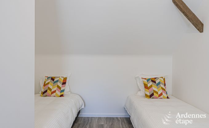 Maison de vacances  Durbuy pour 14 personnes avec 5 chambres, 4 salles de bain et jardin priv