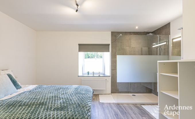 Maison de vacances  Durbuy pour 14 personnes avec 5 chambres, 4 salles de bain et jardin priv