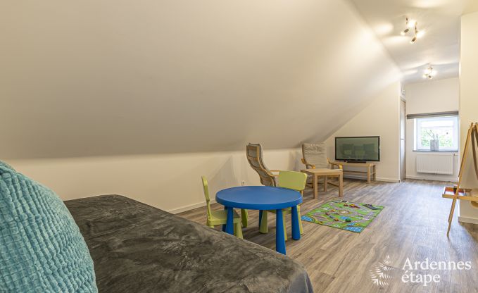 Maison de vacances  Durbuy pour 14 personnes avec 5 chambres, 4 salles de bain et jardin priv