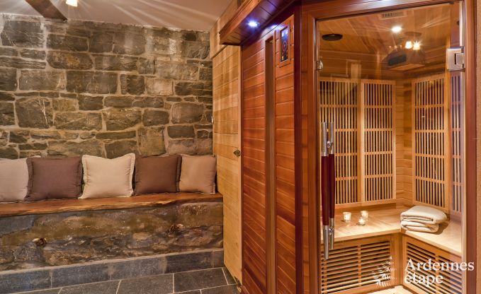 Villa de luxe avec piscine et wellness pour 38 personnes à Durbuy