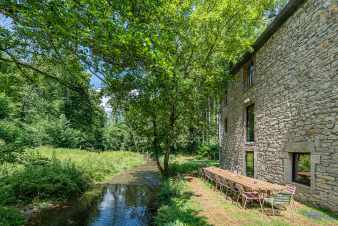 Maison de vacances pour 22 personnes à Durbuy en Ardenne