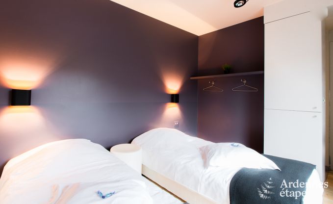 Sjour mmorable  Durbuy : Maison de vacances spacieuse pour 18 personnes avec quipements de luxe en plein cur de l'Ardenne