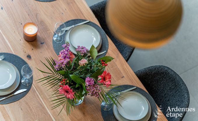 Villa spacieuse pour 8 personnes  Durbuy avec sauna, jacuzzi et jardin priv