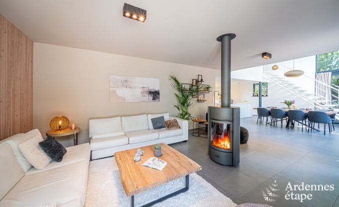 Villa spacieuse pour 8 personnes  Durbuy avec sauna, jacuzzi et jardin priv