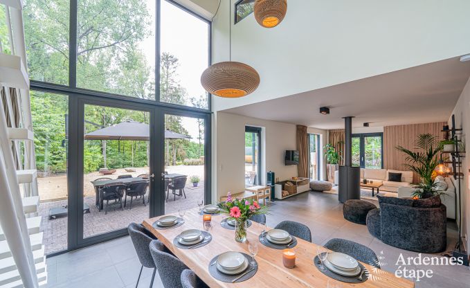 Villa spacieuse pour 8 personnes  Durbuy avec sauna, jacuzzi et jardin priv